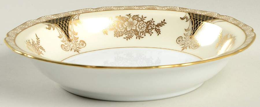 Kenwood (Black, Scalloped) Rim Soup Bowl by Noritake-1