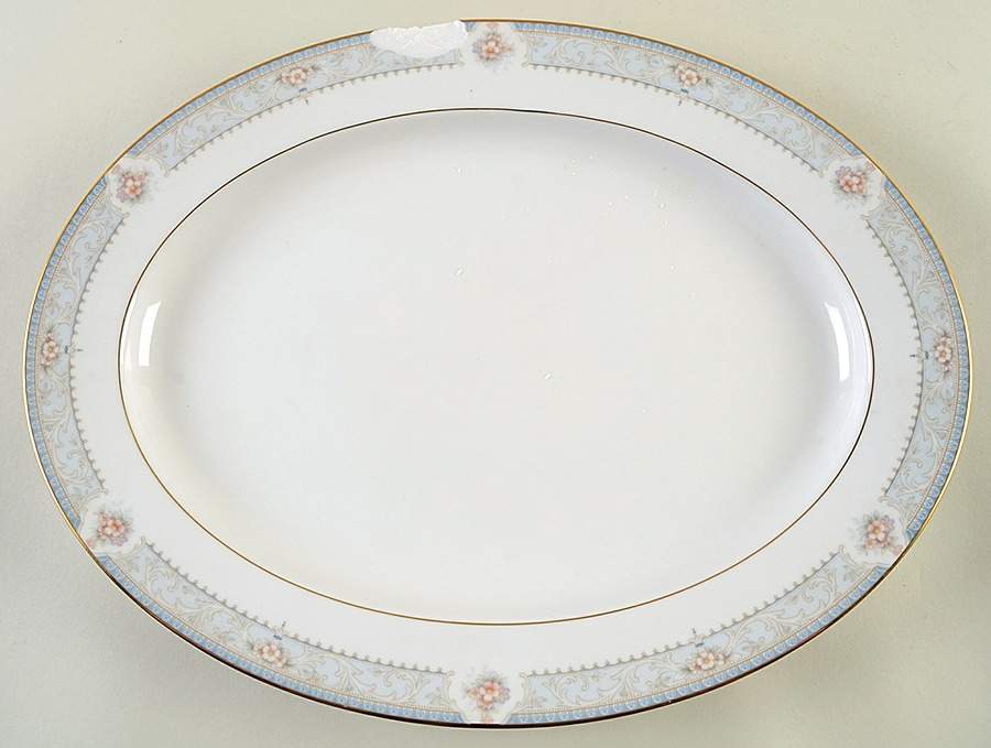 Kensington Palace 16" Oval Serving Platter by Noritake-1