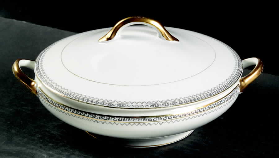 Keyboard Round Covered Vegetable by Noritake-1