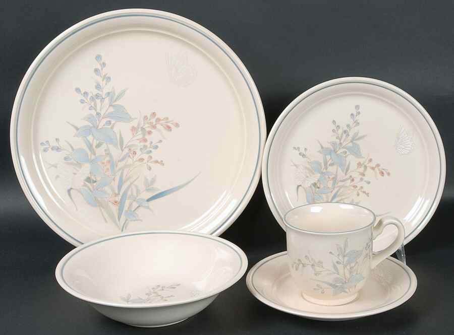 Kilkee 5 Piece Place Setting by Noritake-1