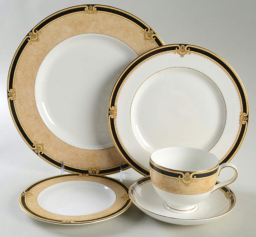 Killian 40 Piece Estate Set by Noritake-1