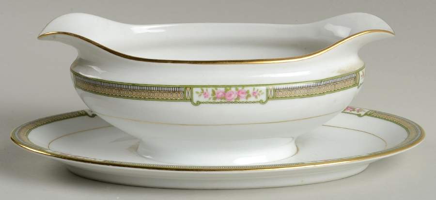 Kingston Gravy Boat with Attached Underplate by Noritake-1