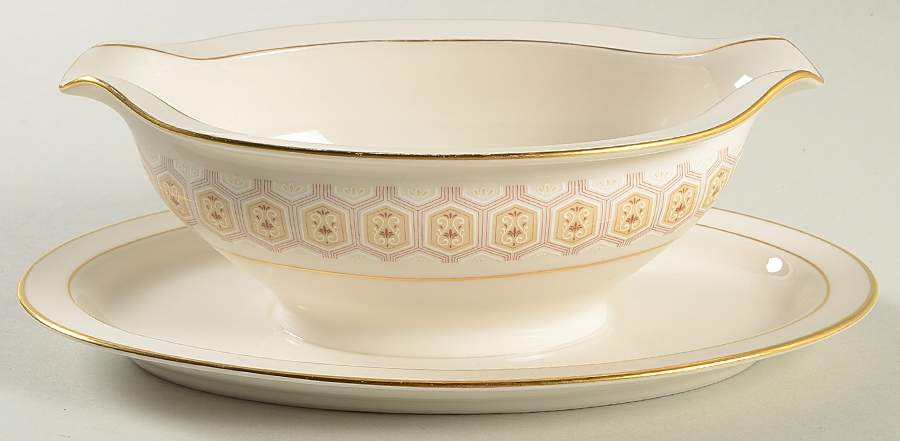 Kingswood Gravy Boat with Attached Underplate by Noritake-1