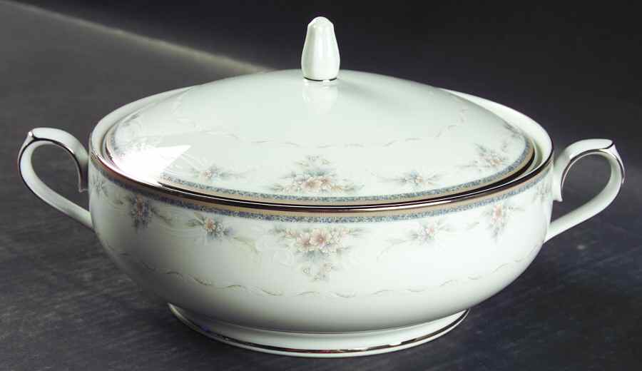 Kirkland Round Covered Vegetable by Noritake-1