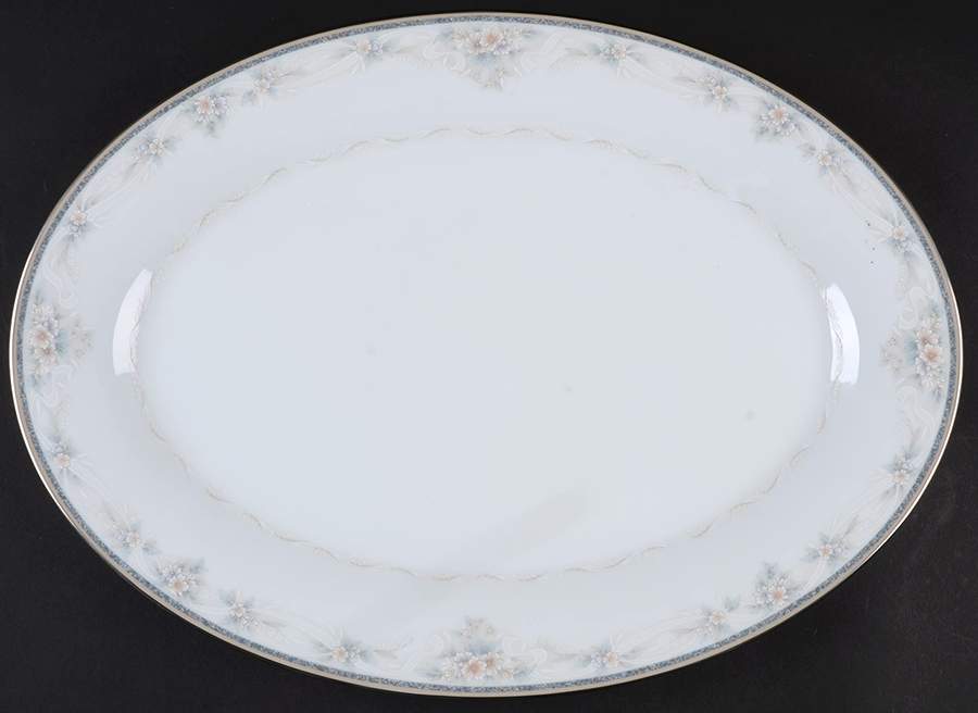 Kirkland 16" Oval Serving Platter by Noritake-1