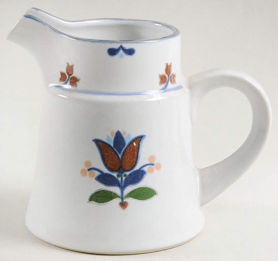 Knickerbocker Creamer by Noritake-1