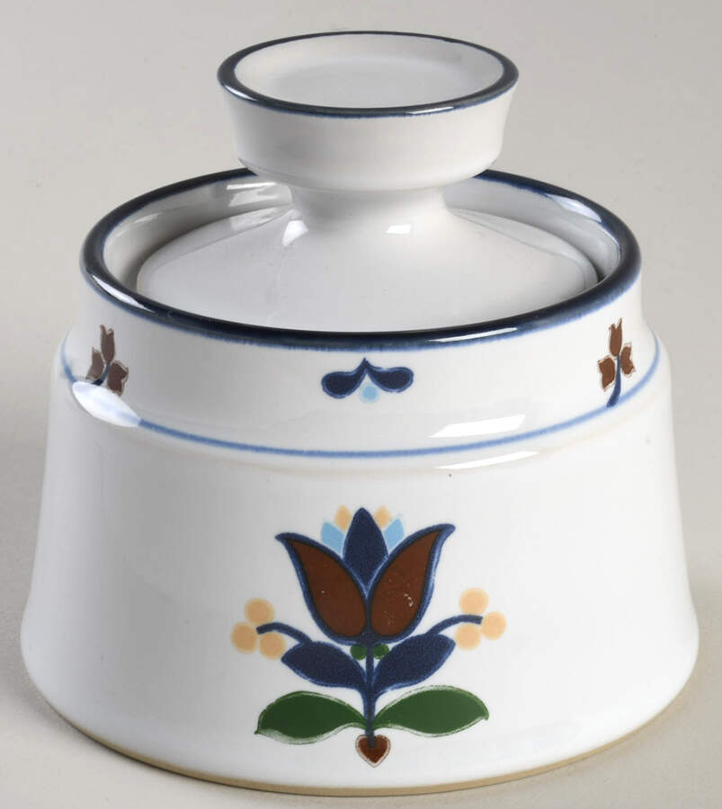 Knickerbocker Sugar Bowl & Lid by Noritake-1