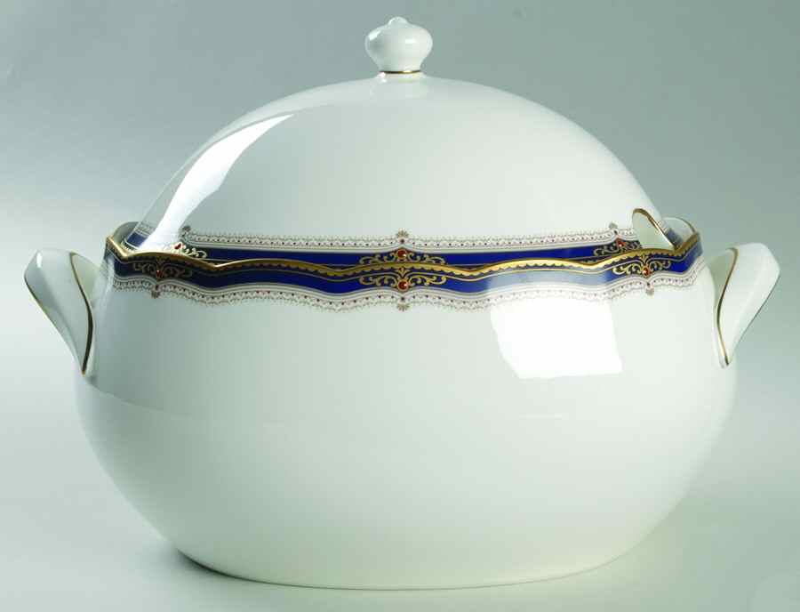 Lady Eve Oval Tureen & Lid by Noritake-1