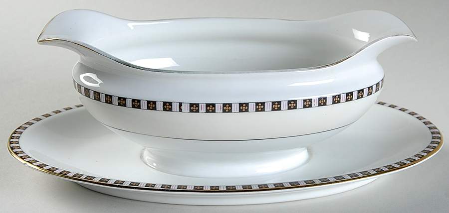 Lafayette Gravy Boat with Attached Underplate by Noritake-1