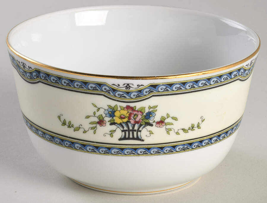 Lafleur Cranberry Bowl by Noritake-1