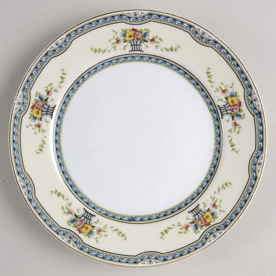 Lafleur Luncheon Plate by Noritake-1