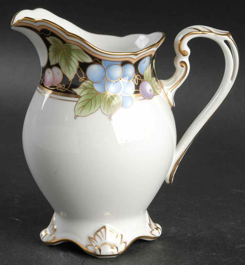 La Madeleine Creamer by Noritake-1
