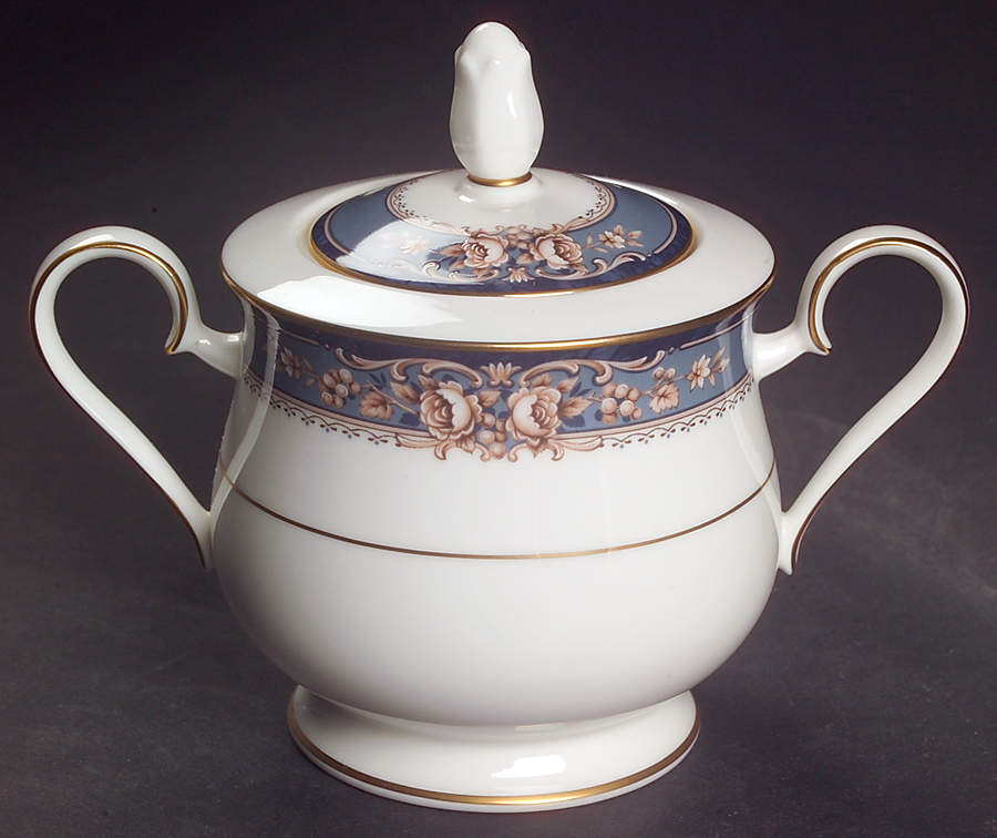 Lamelle Sugar Bowl & Lid by Noritake-1