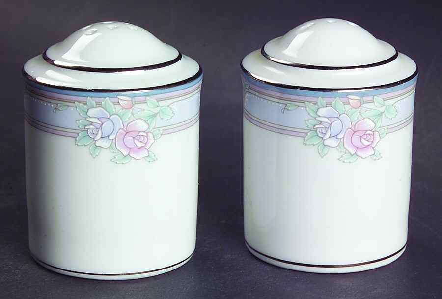 Lancashire Salt & Pepper Set by Noritake-1