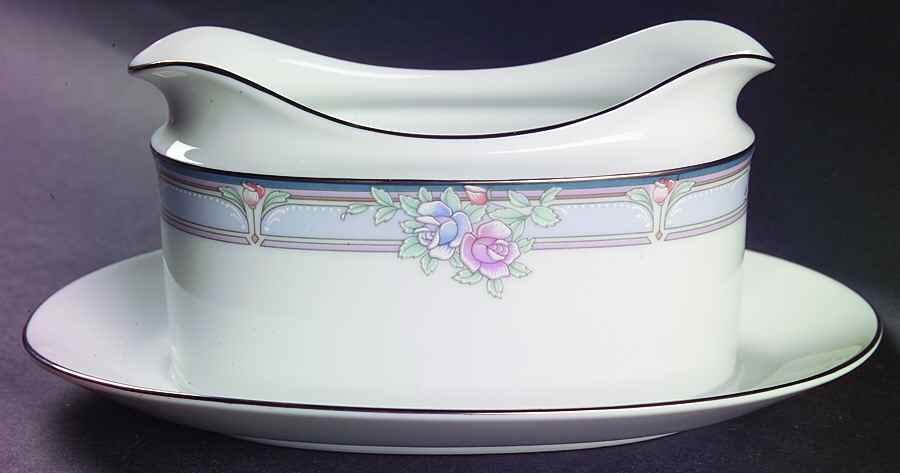 Lancashire Gravy Boat with Attached Underplate by Noritake-1