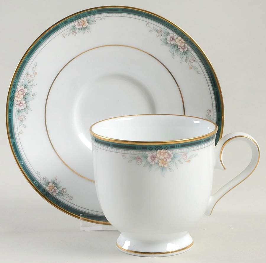 Landon Footed Cup & Saucer Set by Noritake-1