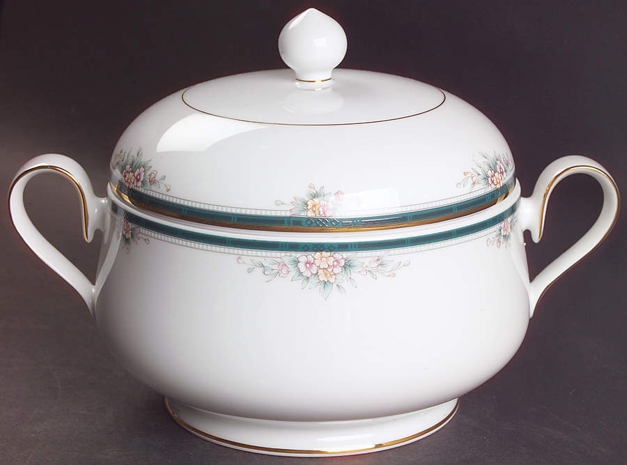Landon Round Covered Vegetable by Noritake-1