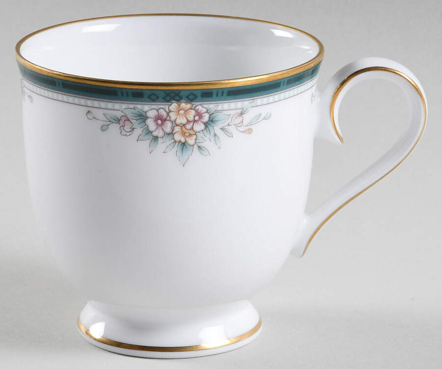 Landon Footed Cup by Noritake-1