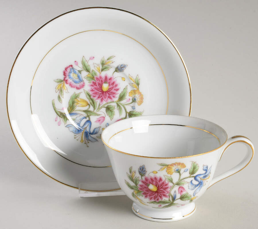 Langdon Footed Cup & Saucer Set by Noritake-1