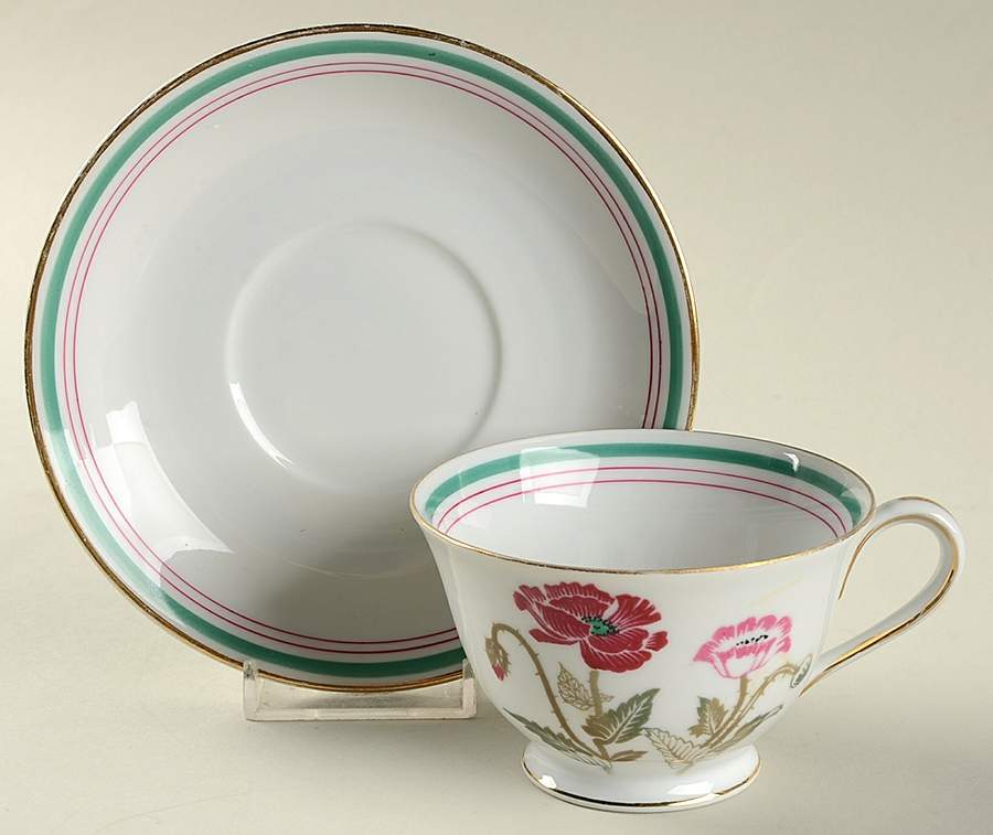 Laraine Footed Cup & Saucer Set by Noritake-1