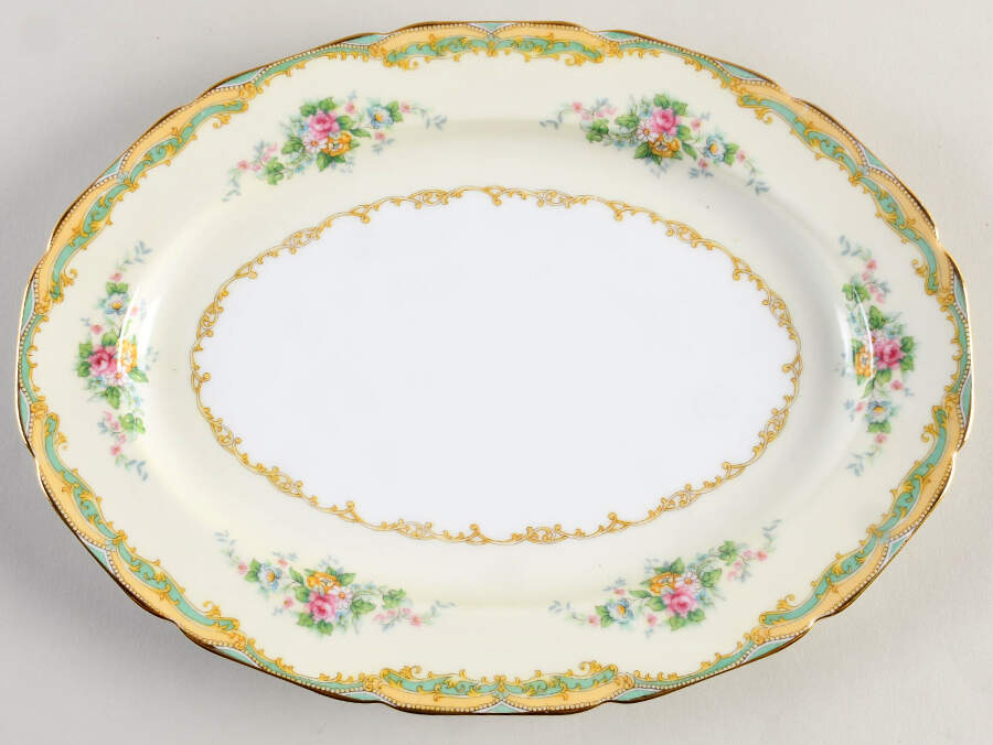 Larue (Gold Trim) 11" Oval Serving Platter by Noritake-1