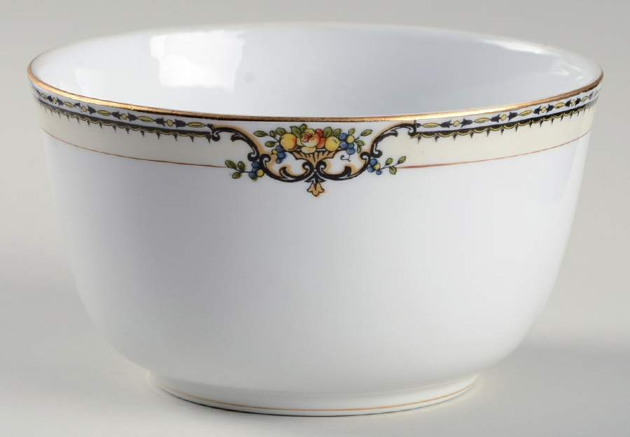 Lasalle Cranberry Bowl by Noritake-1