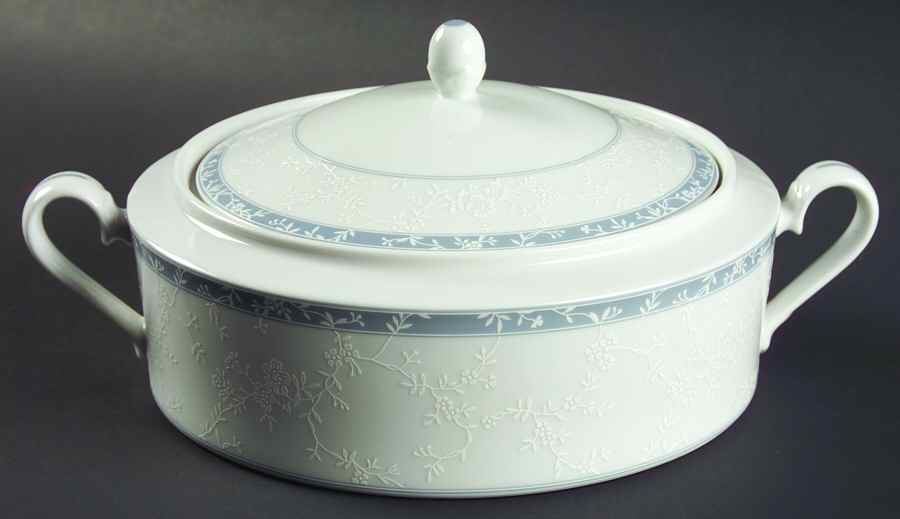 Lace Shadow Round Covered Vegetable by Noritake-1