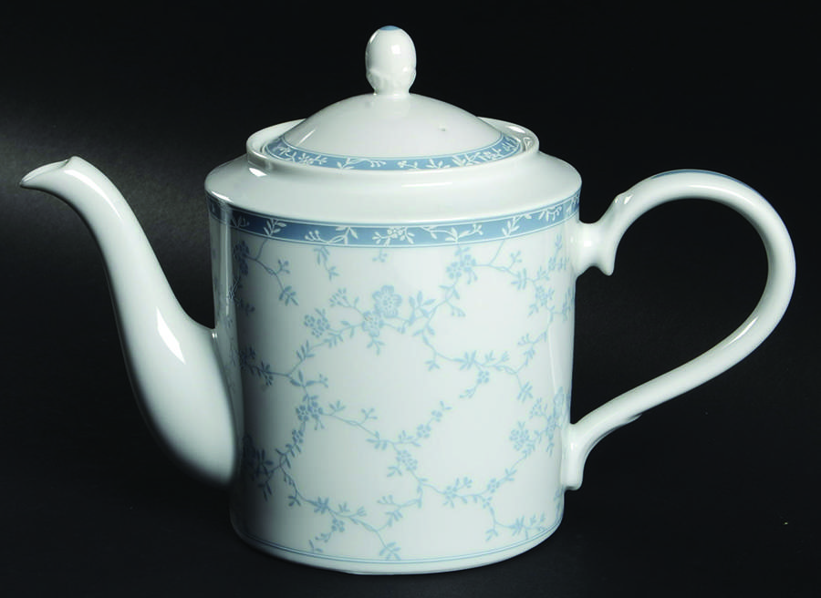 Lace Shadow Teapot & Lid by Noritake-1
