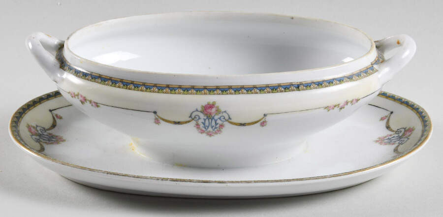 Laureate Gravy Boat No Lid by Noritake-1