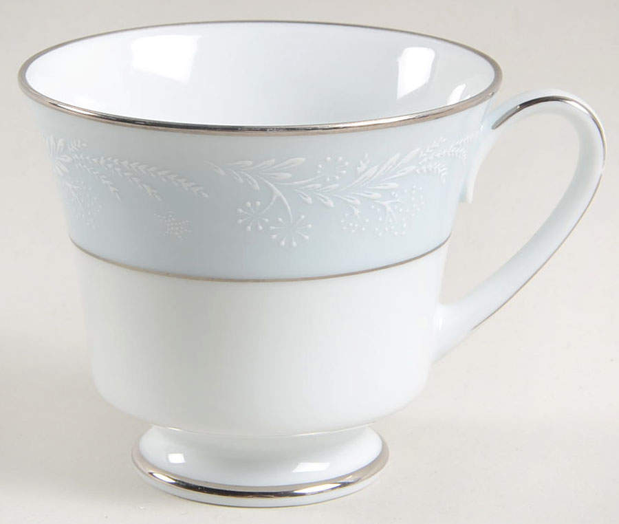 Laureate Footed Cup by Noritake-1