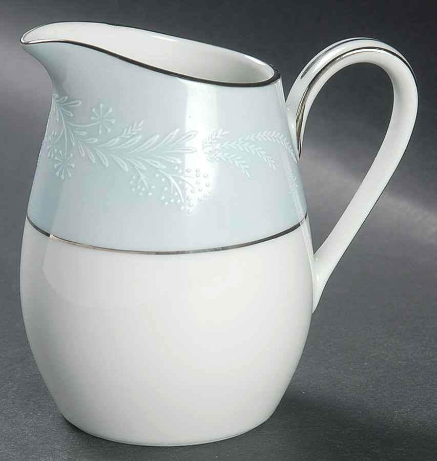 Laureate Mini Creamer by Noritake-1