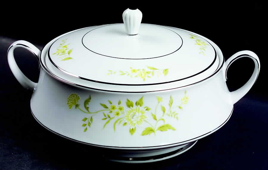 Laura Round Covered Vegetable by Noritake-1