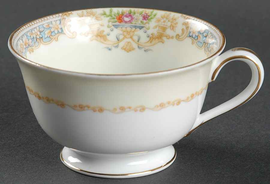 Lauritz Footed Cup by Noritake-1