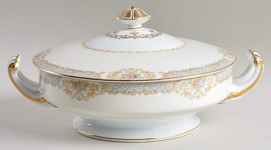 Lauritz Round Covered Vegetable by Noritake-1