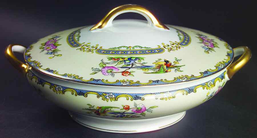 Lausanne Round Covered Vegetable by Noritake-1