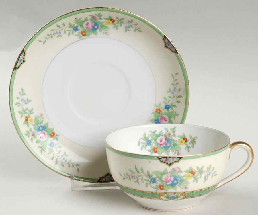 Leandro Flat Cup & Saucer Set by Noritake-1