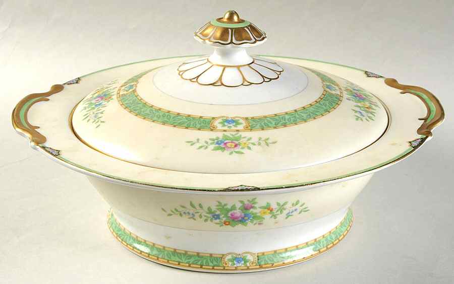 Leandro Round Covered Vegetable by Noritake-1