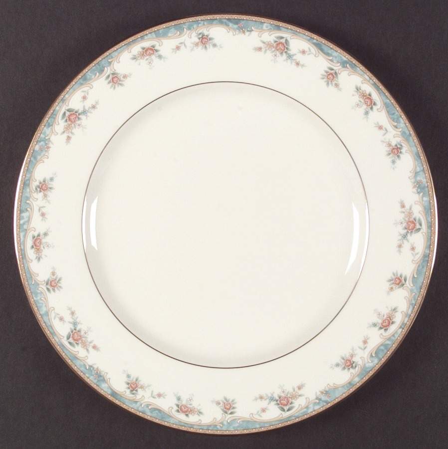 Leila Dinner Plate by Noritake-1