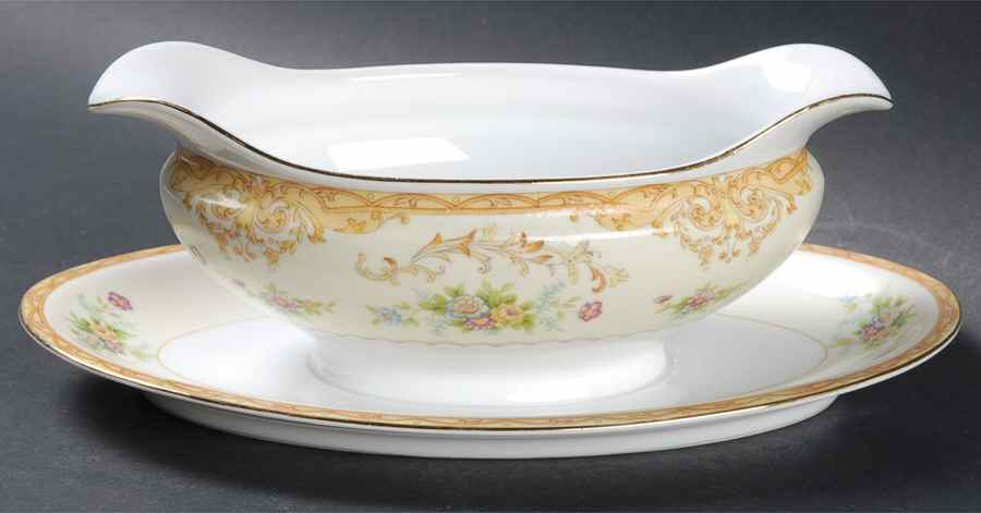 Leona Gravy Boat with Attached Underplate by Noritake-1