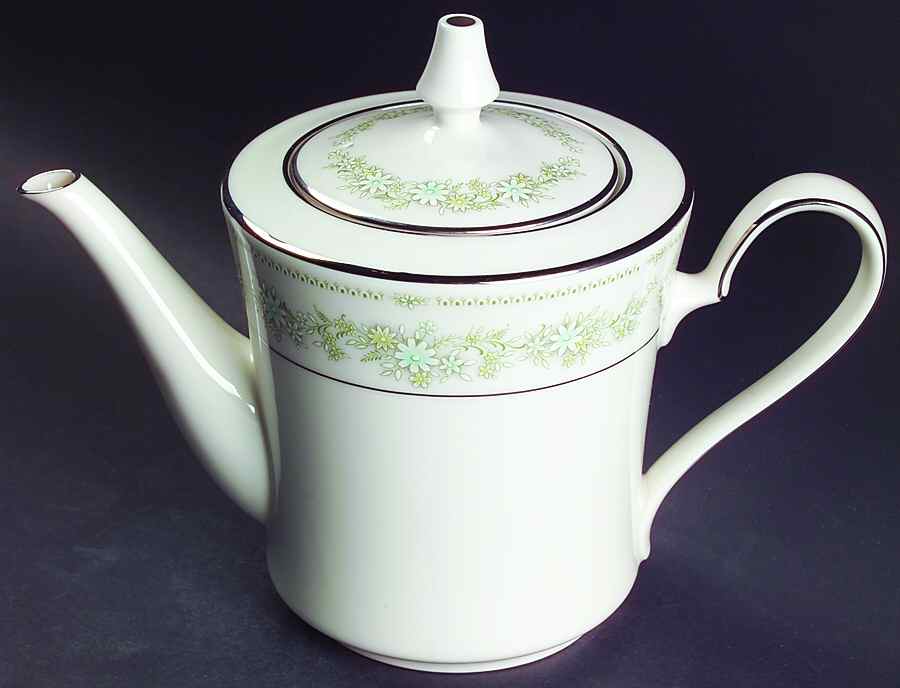 Lexine Teapot & Lid by Noritake-1
