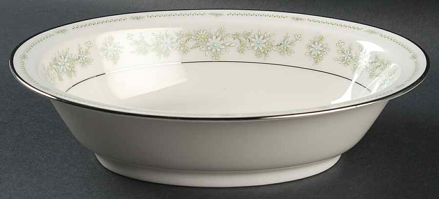 Lexine 10" Oval Vegetable Bowl by Noritake-1