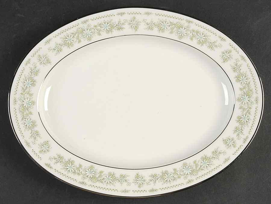 Lexine 11" Oval Serving Platter by Noritake-1
