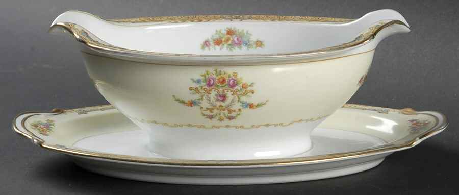 Libeau Gravy Boat with Attached Underplate by Noritake-1