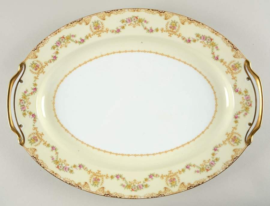 Lilac 16" Oval Serving Platter by Noritake-1