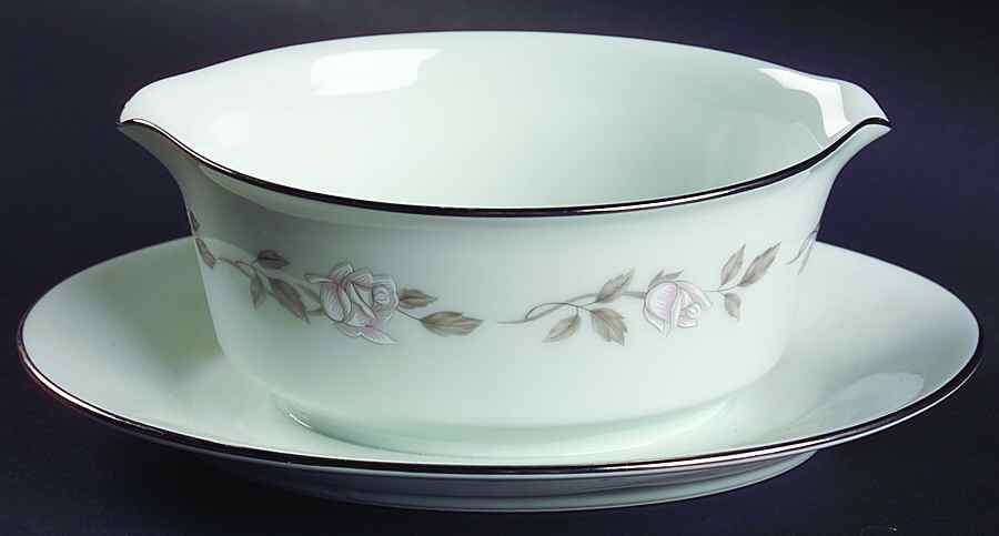 Lillian Gravy Boat with Attached Underplate by Noritake-1