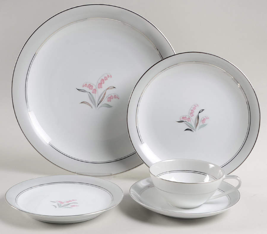 Lilybell 5 Piece Place Setting by Noritake-1