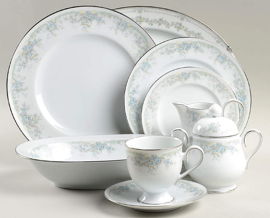 Limerick 45 Piece Starter Set by Noritake-1