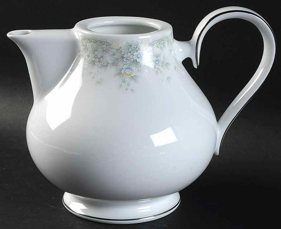 Limerick Teapot No Lid by Noritake-1