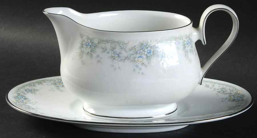 Limerick Gravy Boat & Underplate (Relish/Butter) by Noritake-1