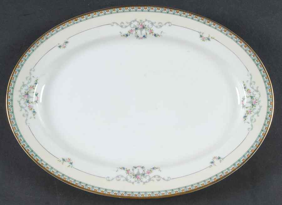 Lincoln 10" Oval Serving Platter by Noritake-1